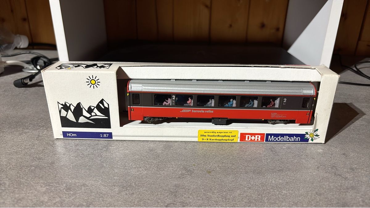 Modellini di ferrovie: Wagon Bemo H0m RhB 2e classe comme neuf – Usato da Epesses venduto da HOm_MOB