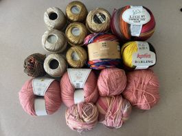 Lot de fils laine et coton divers marques et couleurs