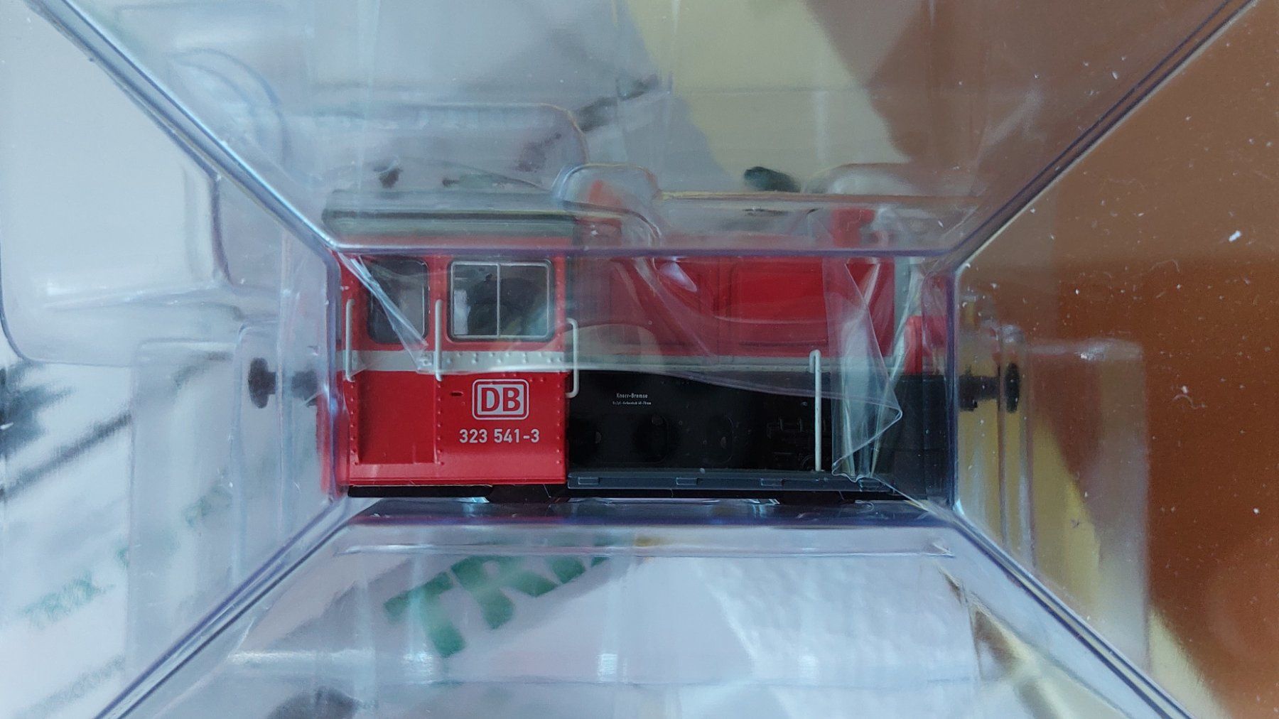Trix Modelleisenbahnen: TRIX 22139 - Köf II BR323 DB - DCC/Selectrix Einmalserie! – Neu und originalverpackt aus Rotkreuz von MOBAHN-1zu87 1