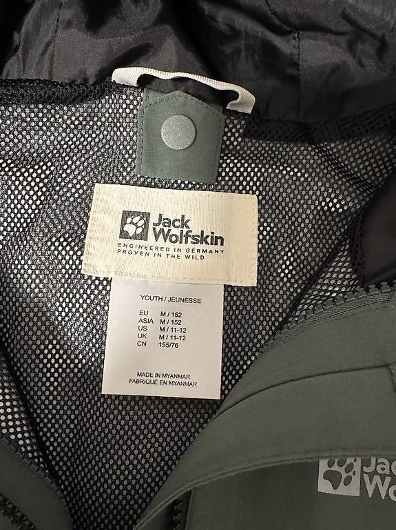 Giacche: Jack Wolfskin Regenjacke 152 – Usato da Dürnten venduto da rom_t5lp 1