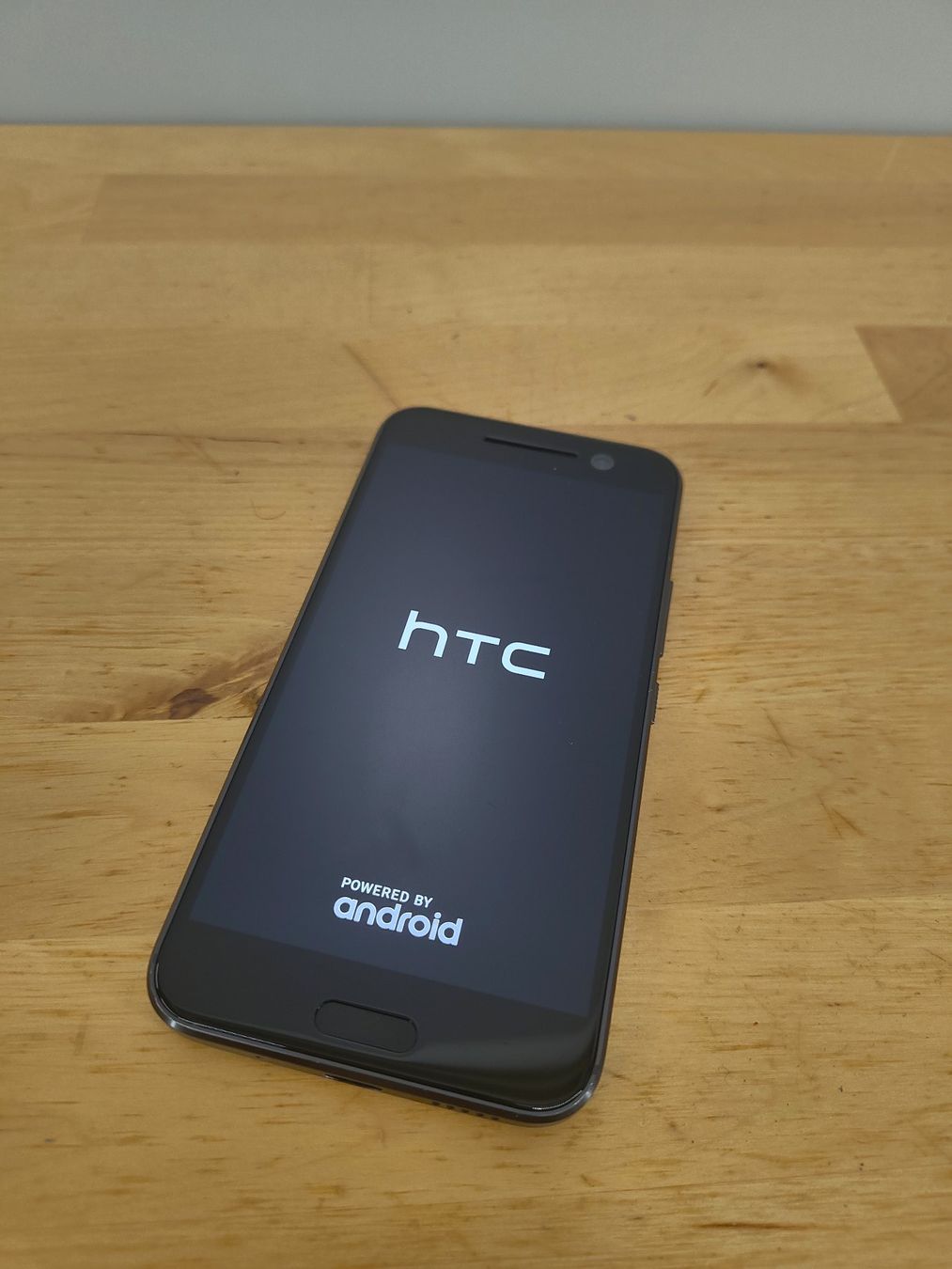 HTC Handys / Smartphones: HTC Smartphone Modell 10 gebraucht – Defekt aus Emmenbrücke von BlSi 2