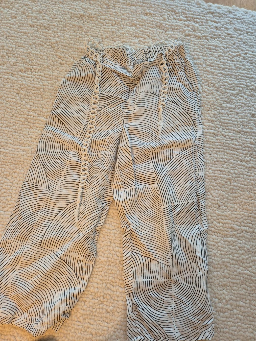 Nile Pantaloni: Leinenhosen von Nile – Usato da Ittigen venduto da LilyfromSwitzerland