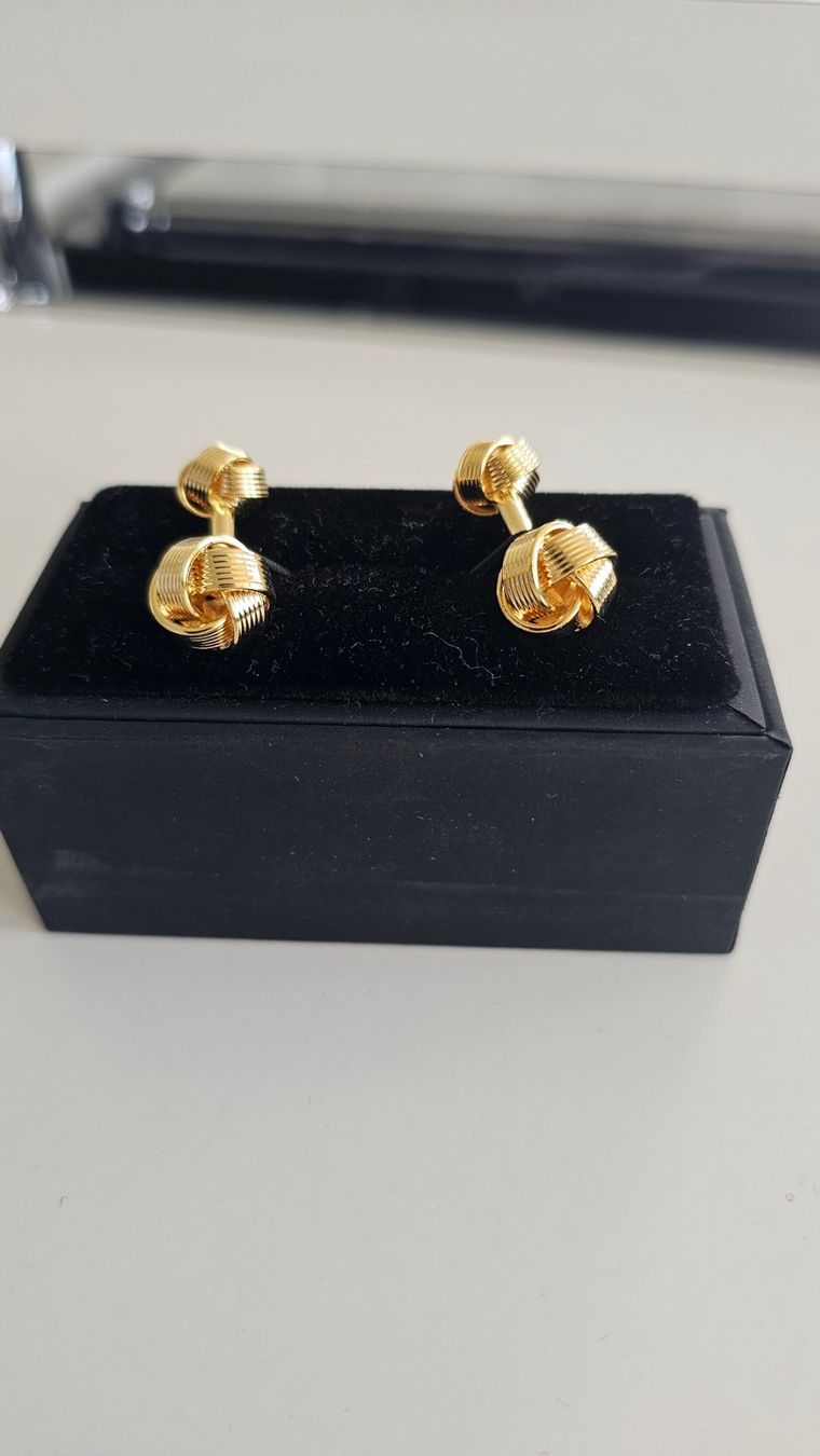 Gemelli: Manchettenknöpfe  golfarbiger Knoten – Nuovo e nell'imballaggio originale da Fehraltorf venduto da herrenaccessoirsking 2