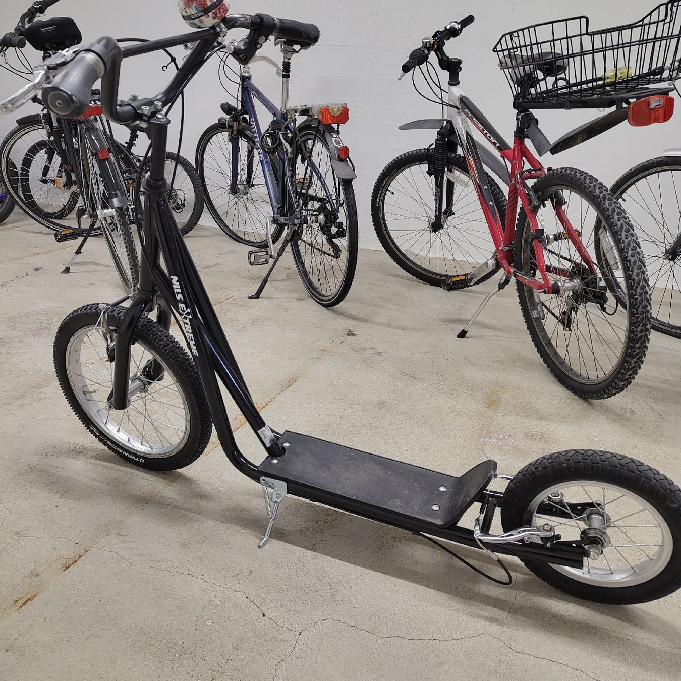Kickboard: Trottinett normale Gebrauchsspuren – Usato da Suhr venduto da nogil 3