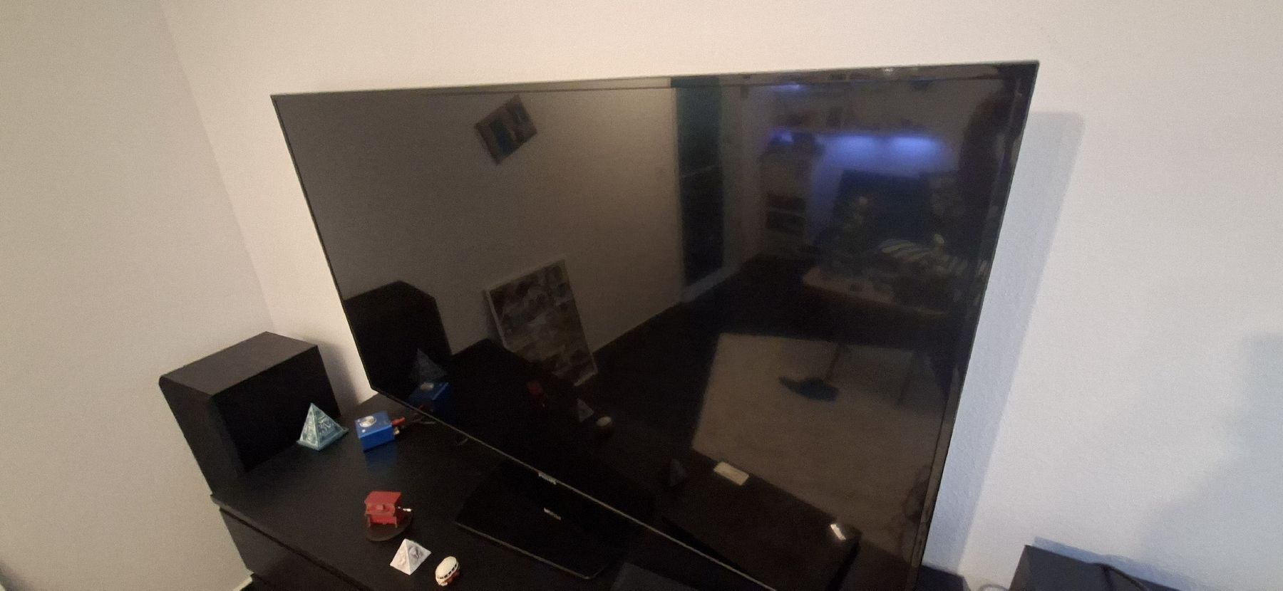 Monitore: philips 65 monitör – Gebraucht aus Ettingen von Nemessiss
