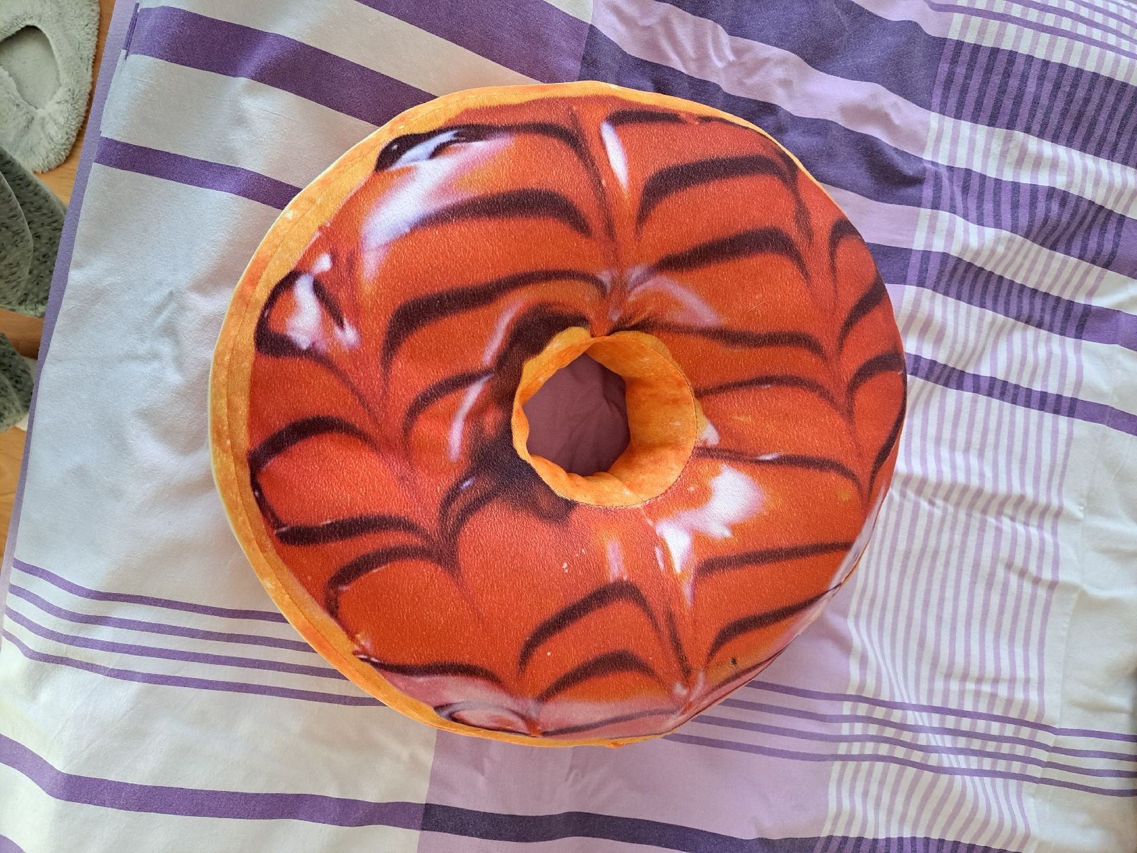Cuscini: Donut Kissen – Usato da Chur venduto da Jasmin.bsh