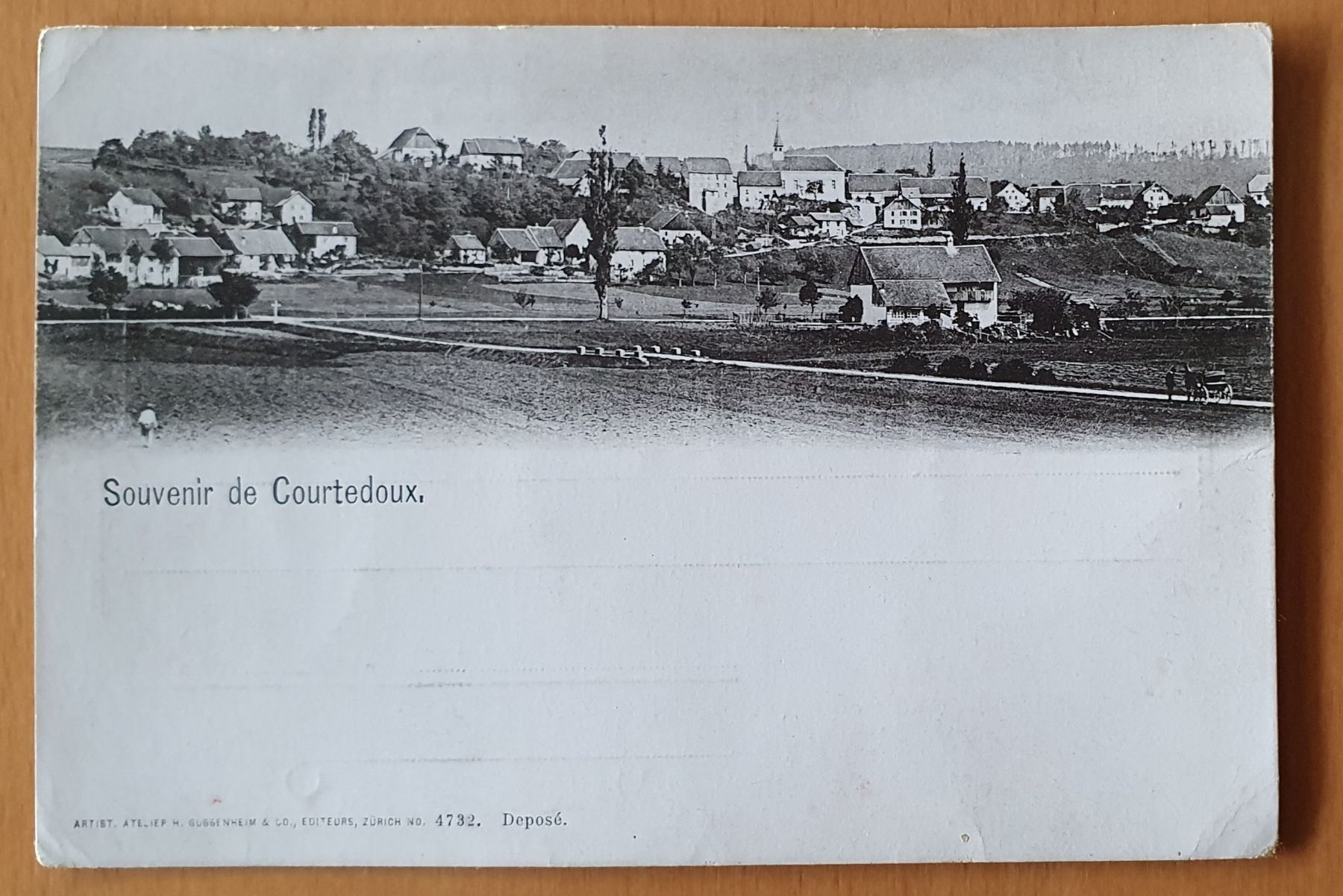 Cartoline postali: Souvenir de Courtedoux – Usato da Kreuzlingen venduto da Rschweiz1
