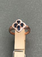 SAPHIR CZ Ring Kleeblatt Rg57 roséverg. edle Komposition