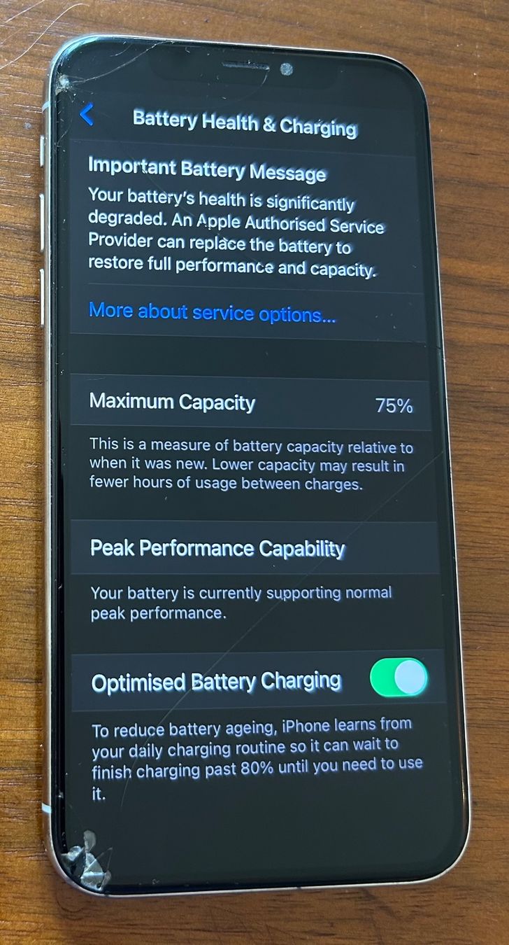 Apple Portables: iPhone X weiss gebraucht – D'occasion à Zürich par SebastienG 3