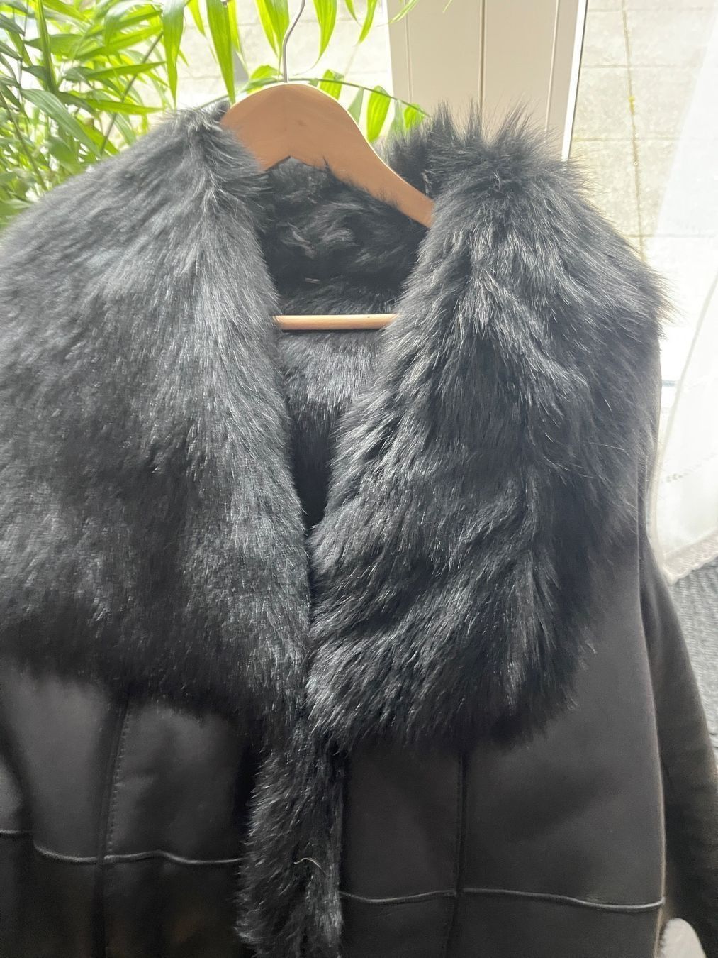 Madeleine Giacche: LAMMFELLJACKE TOSCANA "MADELEINE" – Nuovo (secondo la descrizione) da Zürich venduto da STYLEHAUS 5