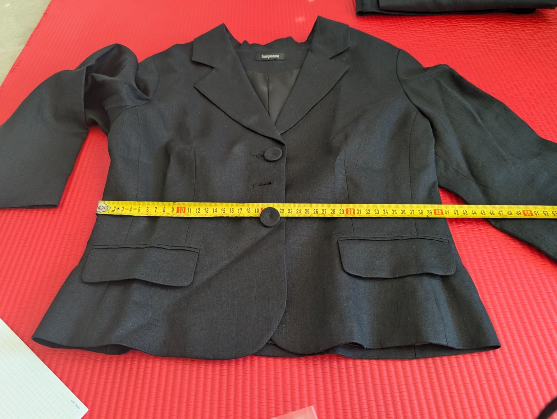 Completi & Tailleur: Sinéquanone Damen Leinen Anzug – Usato da Untersiggenthal venduto da Skala 5