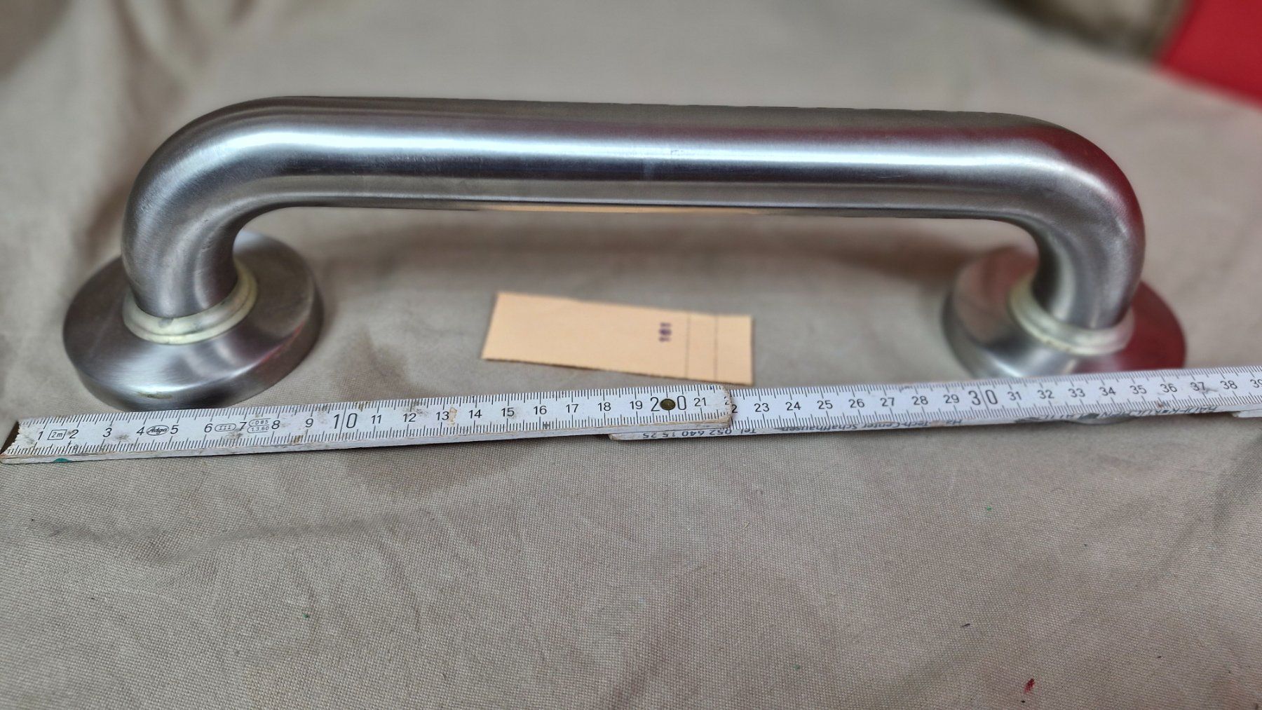 Geländer: Haltegriff WC oder Badewanne 36 cm (161) – Gebraucht aus Dorf von Zur-Lingg