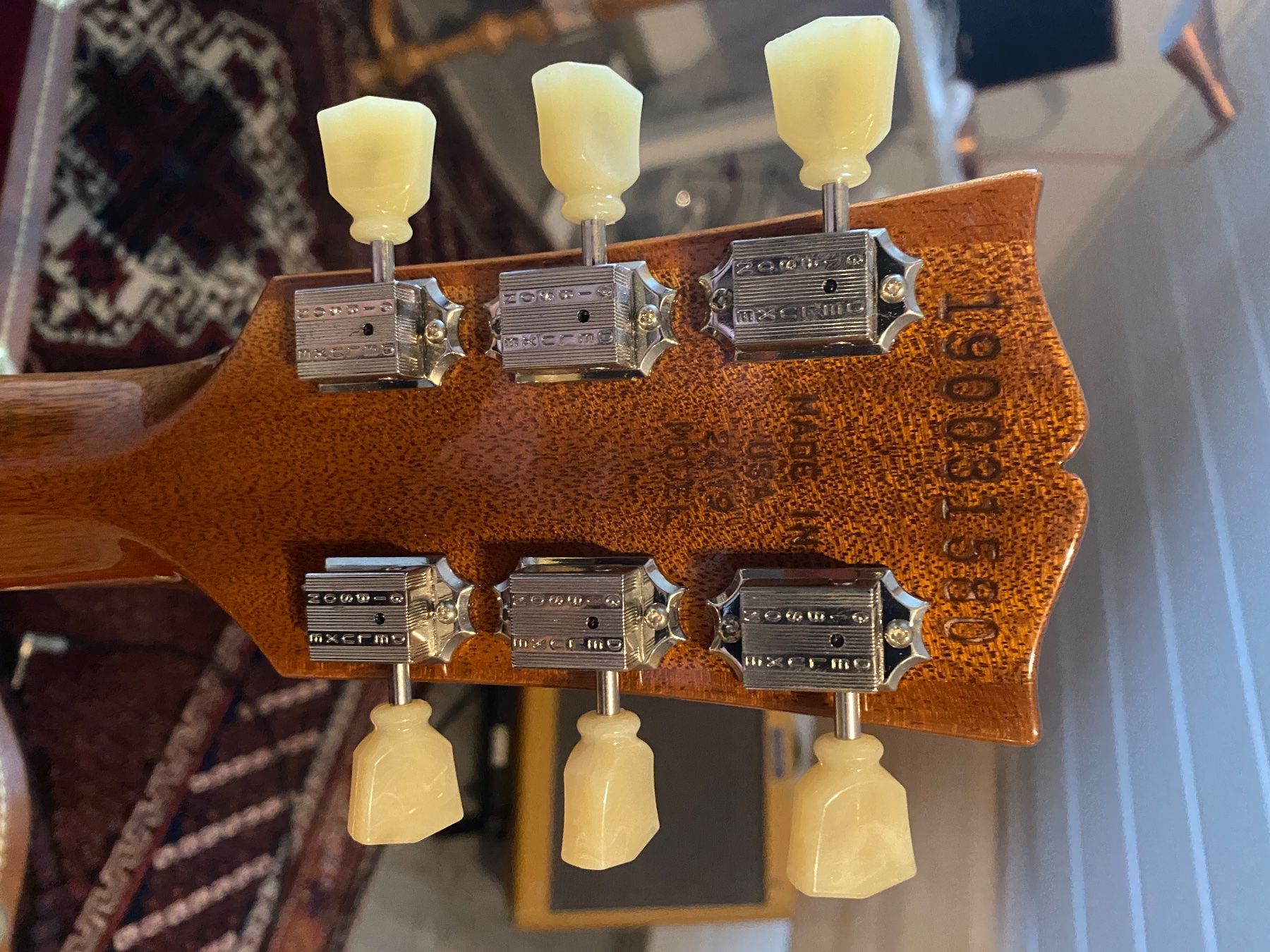 Gibson Musikinstrumente: Gibson Les Paul traditional – Gebraucht aus Les Charbonnières von bap_s68x 6