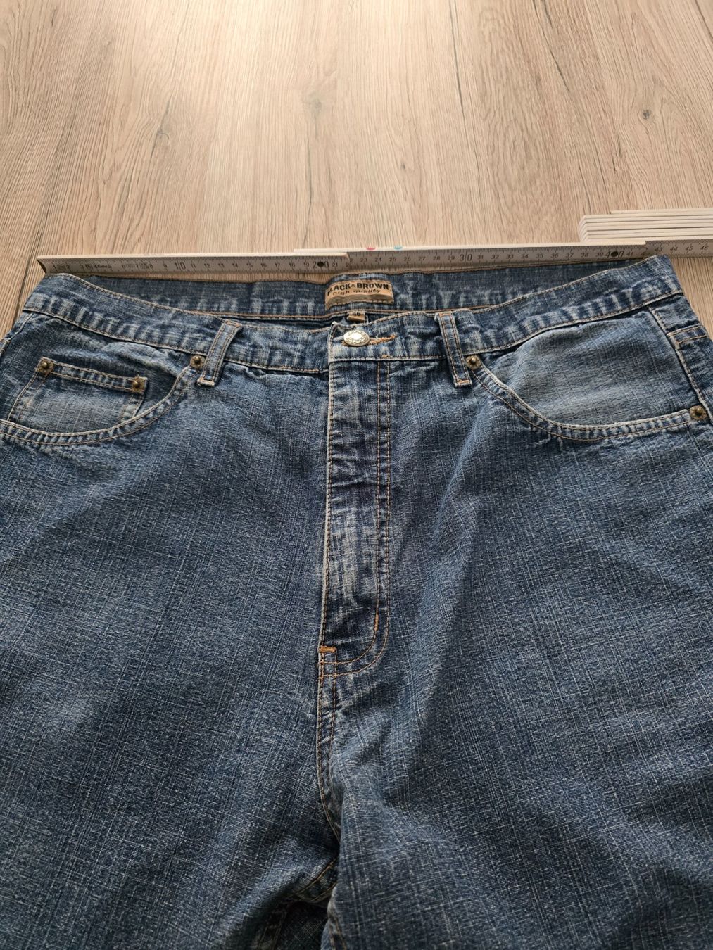 Jeans: Jack Brown Jeans, Top Zustand, Gr. 44 – Usato da Zürich venduto da Sustainability