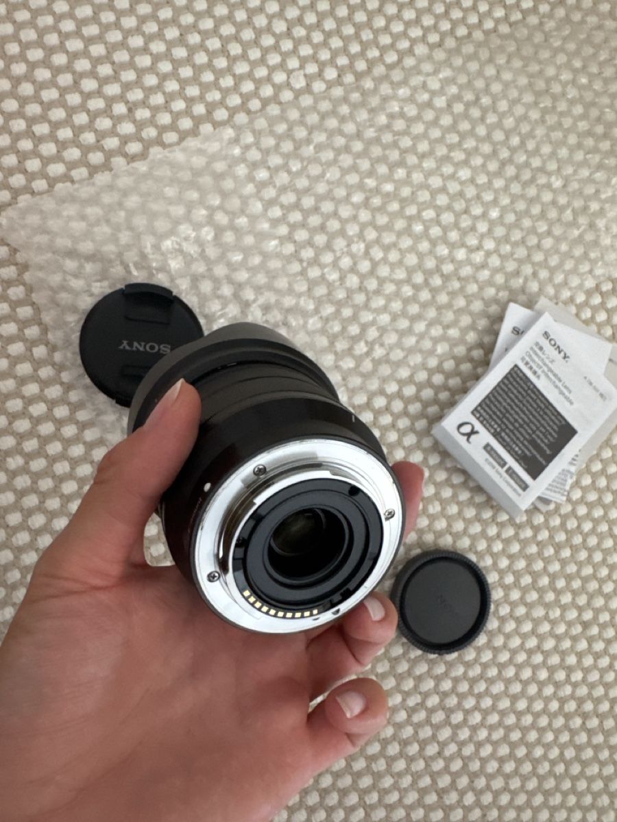 Sony Obiettivi: Sony SEL1018 E 10-18mm F4 OSS lens – Usato da Zürich venduto da zurichwest 3
