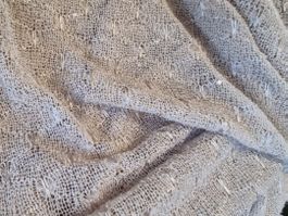 Spitzenstoff, Strickstoff mit Pailetten
