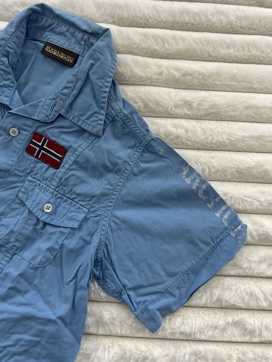 Napapijri Chemises, T-shirts & Polos: NAPAPIJRI HEMD BLAU GR 4/104 – D'occasion à Basel par theo-g77 2