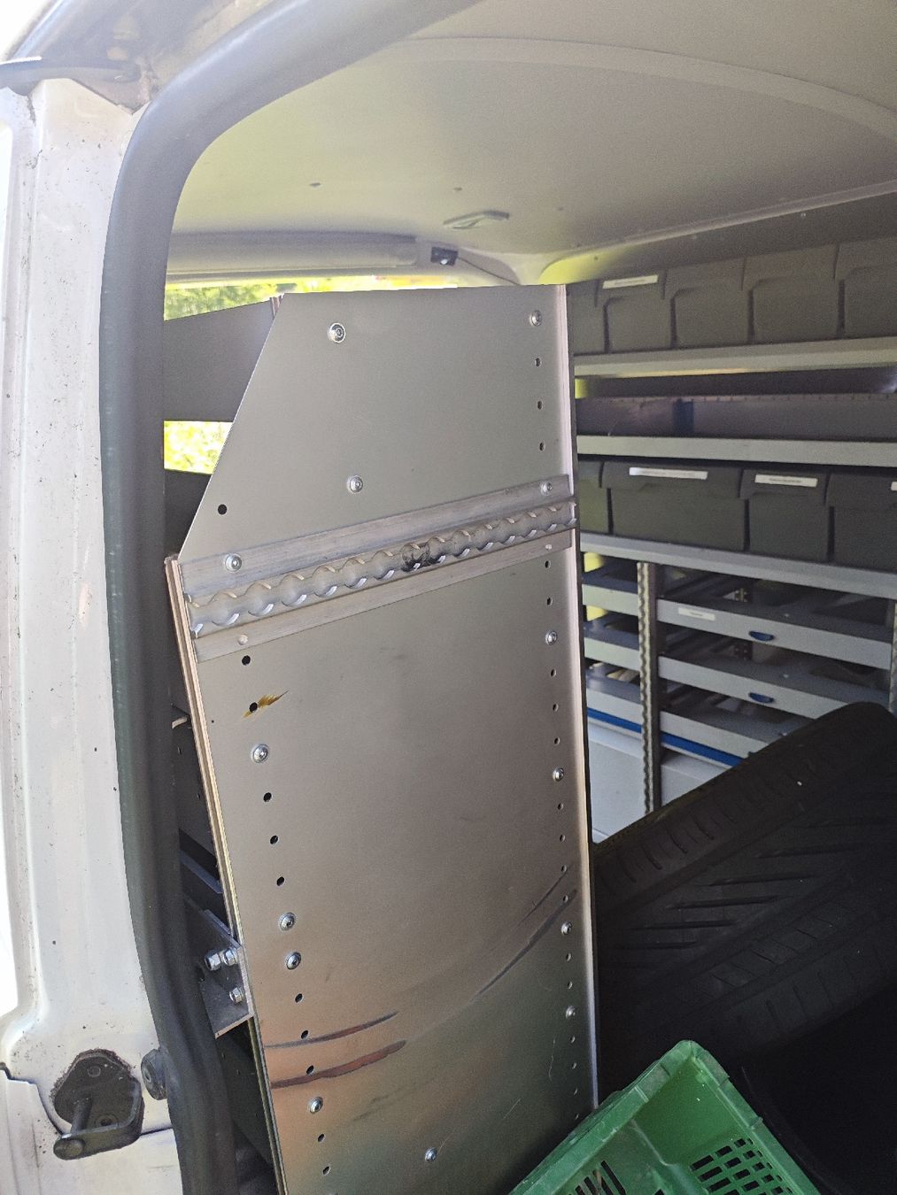 Alle Ersatzteile: VW T5 T6 Sortimo Regal Ausbau Transporter Sortimo – Gebraucht aus Aarau Rohr von Hometrix 8
