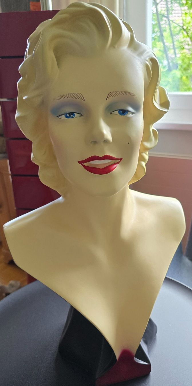 Sculture & Statue: Marilyn Monroe Büste – Usato da Gossau SG venduto da Novaforte 5
