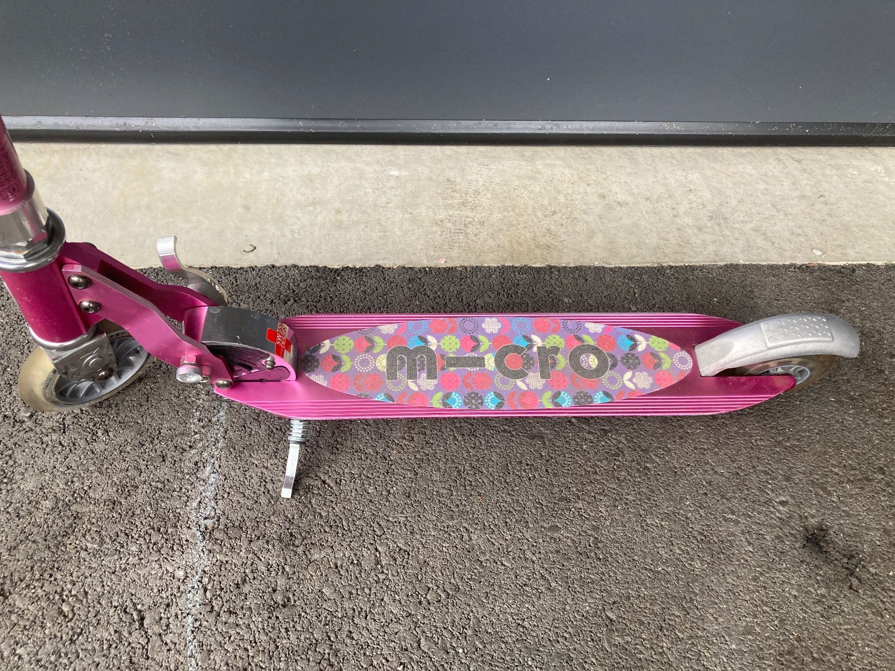 Micro Kickboard: Micro Scooter, Kinderroller/Kickboard – Usato da Widnau venduto da VinylDeal 2