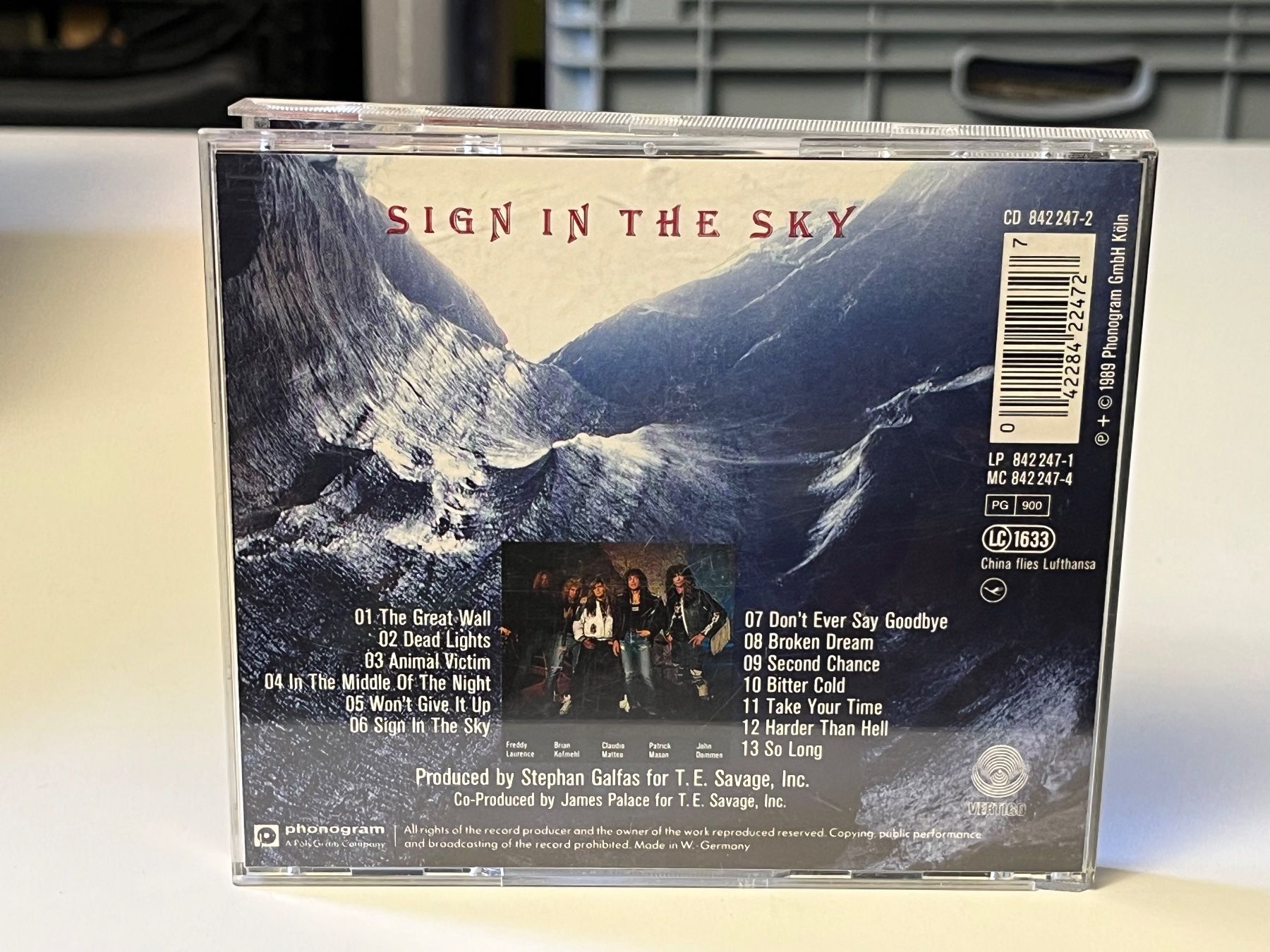 CD: China - Sign In The Sky - HJ41C – Usato da Küsnacht ZH venduto da hardrock.earth 1
