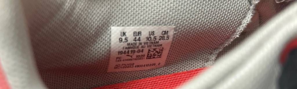 Puma Scarpe da uomo: Puma Trainingsschuhe Herren - Größe 44 – Usato da Schaffhausen venduto da Goni17 4