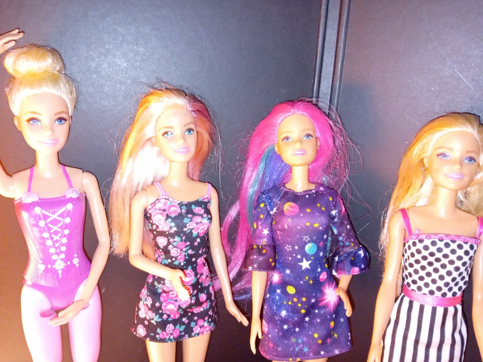 Bambole: 4 Barbie puppe – Usato da Biasca venduto da Old_6blh 2