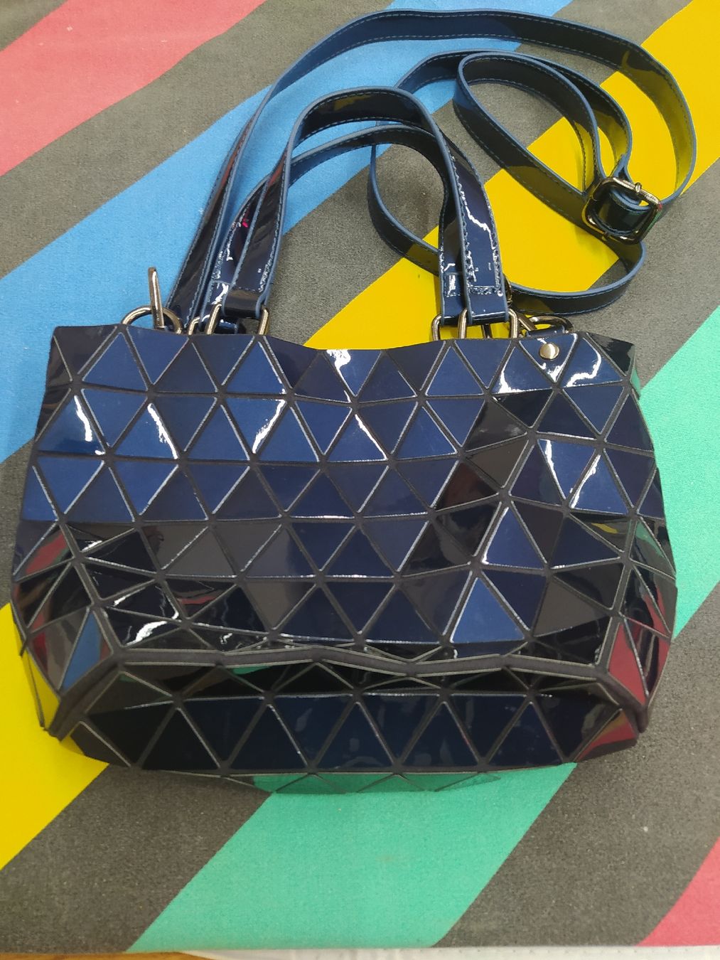Taschen für Damen: Handtasche Marke "Malik" – Gebraucht aus Weiningen ZH von Vitanyi