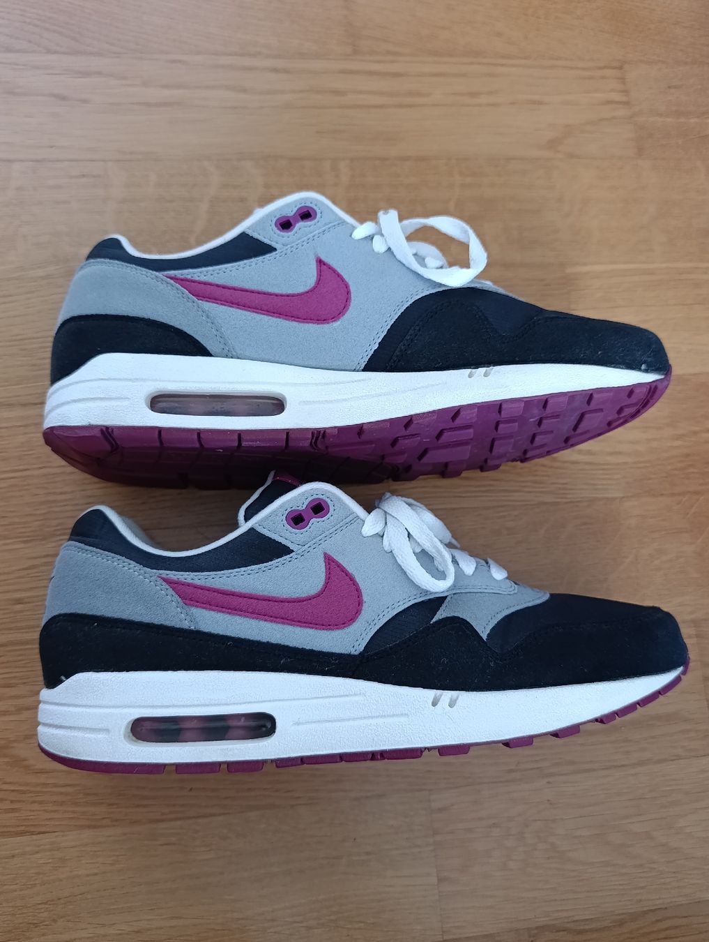 Nike Chaussures hommes: Nike Air Max 1 Gr.43 – D'occasion à Baar par L.isa28 3