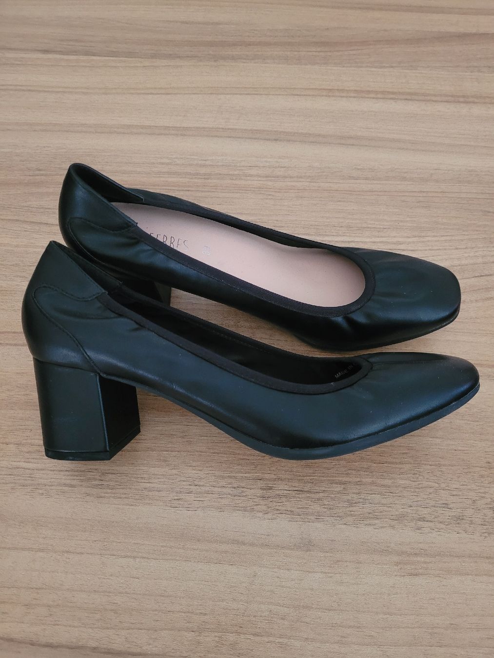 Damenschuhe: Pump gr 39 schwarz – Neu (gemäss Beschreibung) aus Laupen ZH von Magic06 1