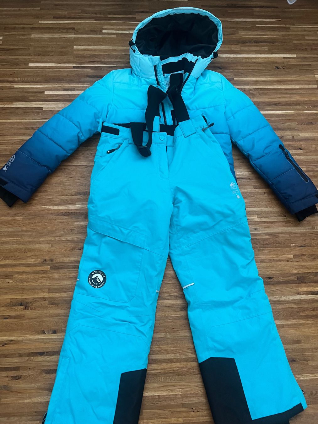 Anzüge: Skidress 140 – Gebraucht aus Stans von Fee81 1