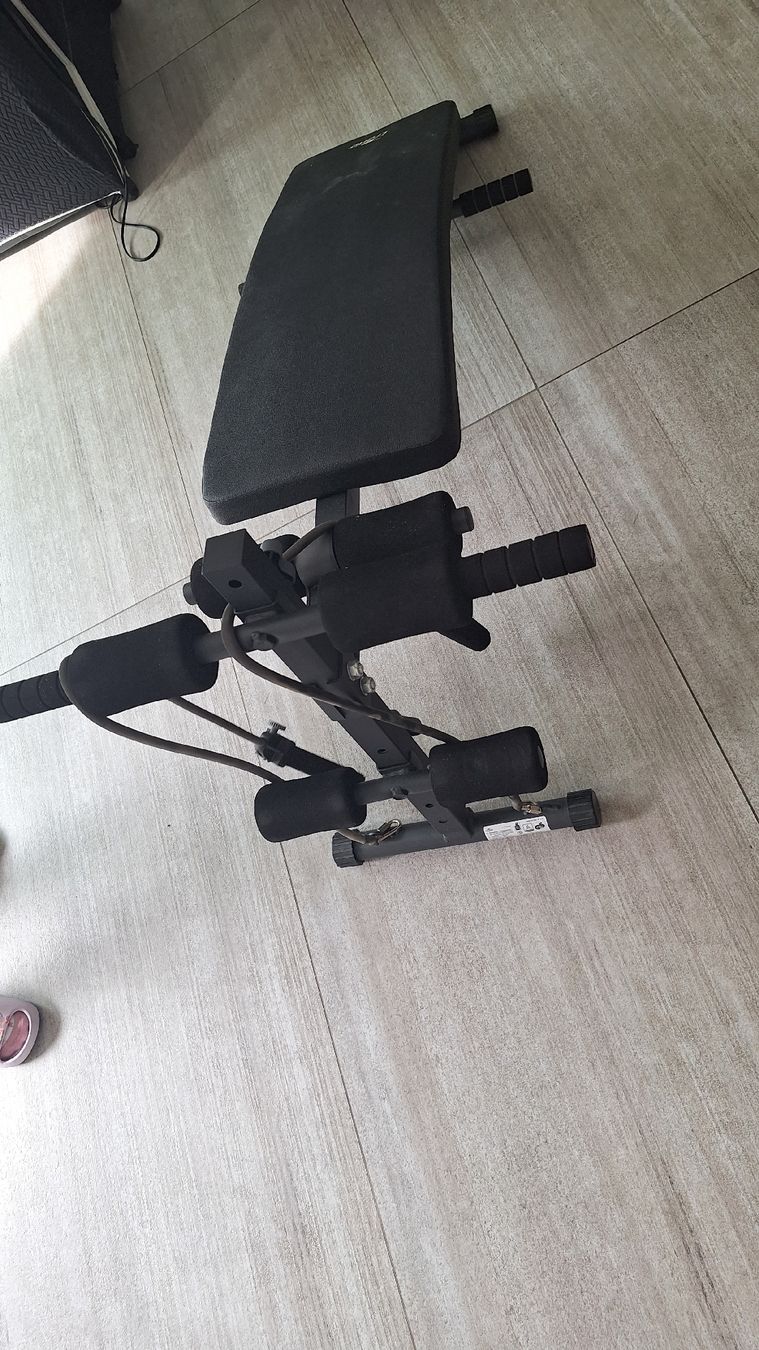 Hometrainer: Banc de sport Crane – Usato da Montricher venduto da bil_fyq7