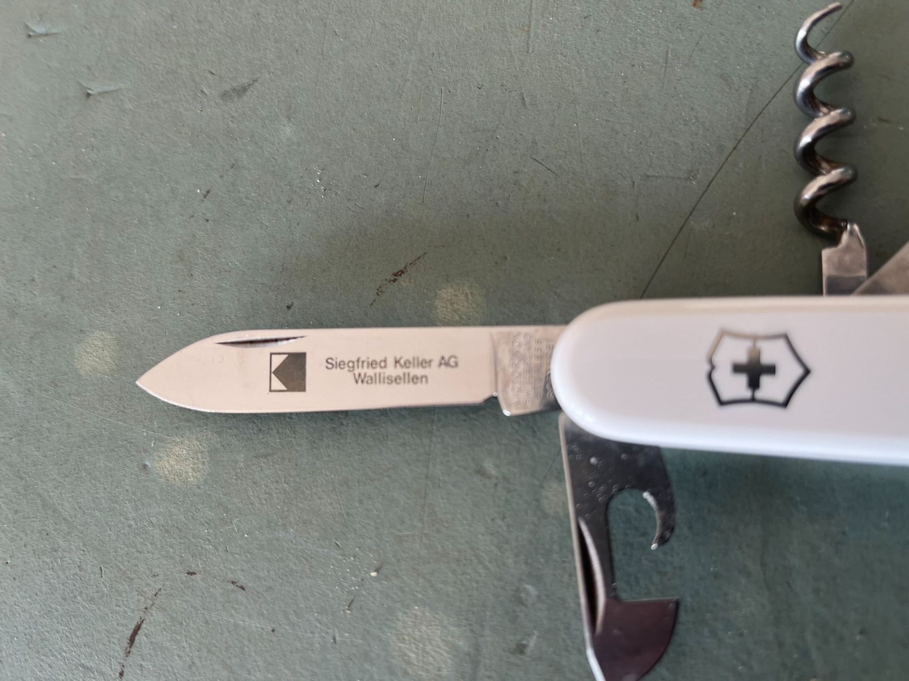 Victorinox Coltelli tascabile: Victorinox Messer weiss neu – Usato da Dintikon venduto da Redgar58 1