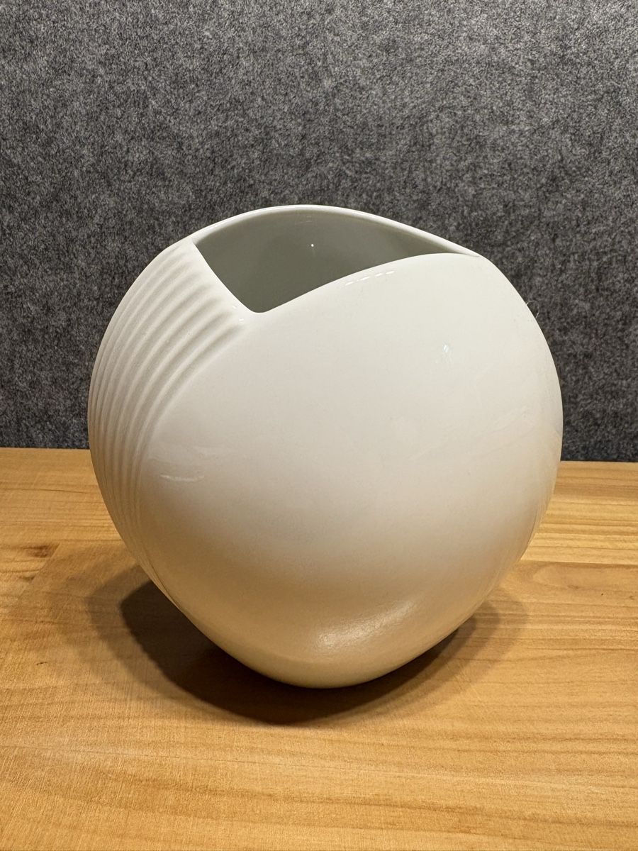 Vasi & Recipienti: Blumenvase Keramik weiss – Nuovo (secondo la descrizione) da Rümlang venduto da euqinom16
