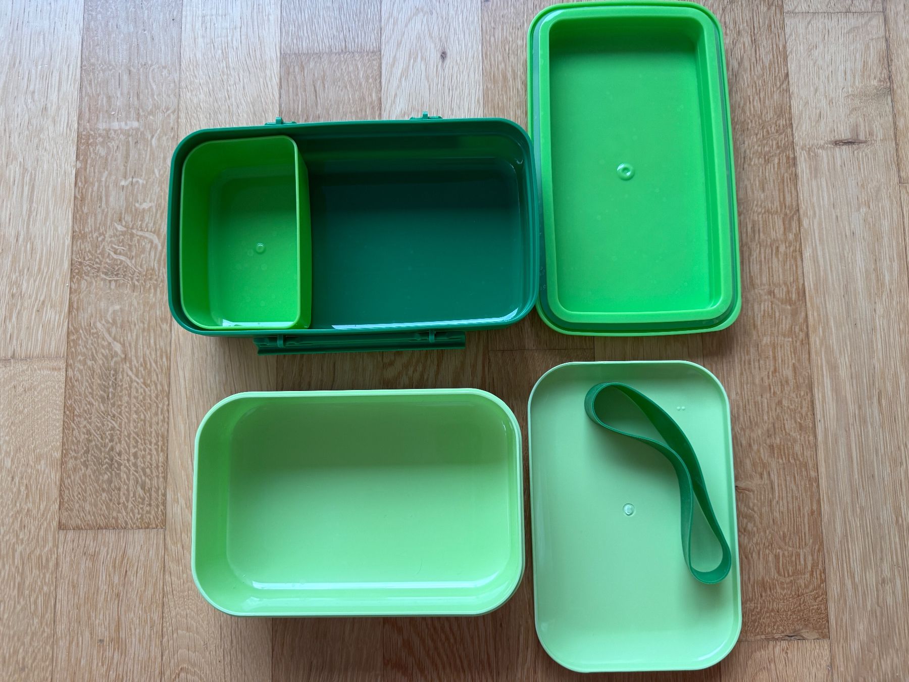 Behälter & Ähnliches: 2 Lunchboxen – Gebraucht aus Baden von polveres 2