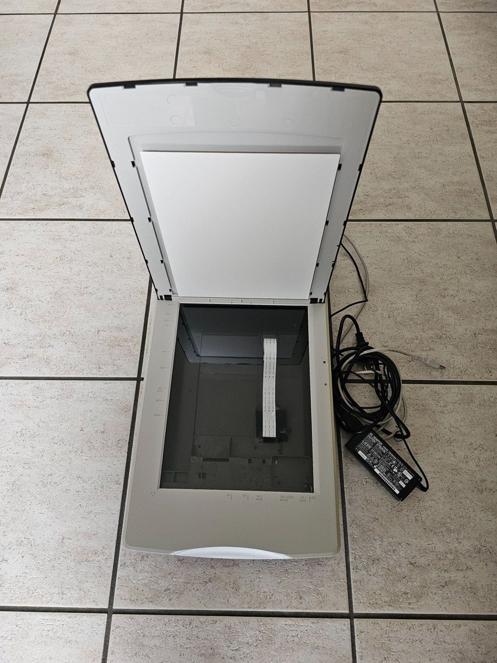 Fujitsu Scanneurs: Fujitsu fi-6240Z Image Scanner ADF Duplex – D'occasion à Dällikon par Reri 1