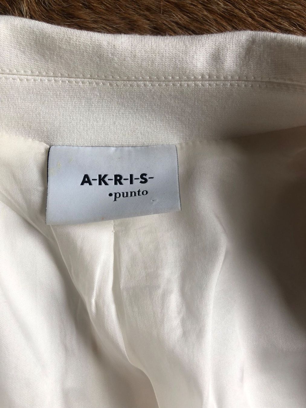Akris Giacche: Akris Punto Blazer D36 crème weiss – Nuovo (secondo la descrizione) da Romanshorn venduto da sus_6k72 2