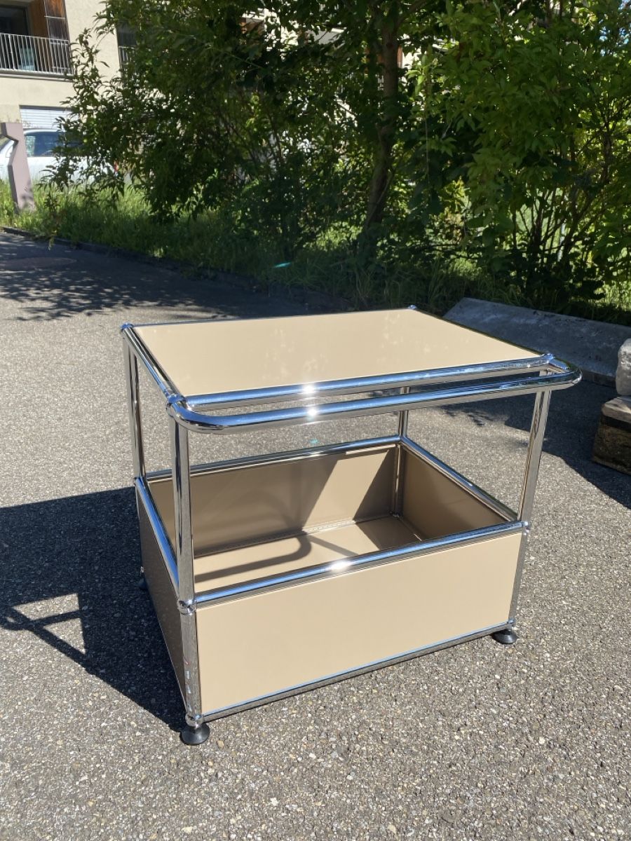 USM Carrelli di servizio: USM Haller - Mini Servierwagen – Nuovo e nell'imballaggio originale da Rikon im Tösstal venduto da Design4Life