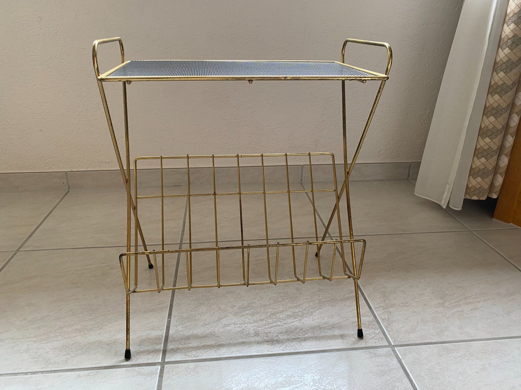 Altro per la casa: Zeitungsständer Mid-Century – Usato da Tagelswangen venduto da Opera08 1