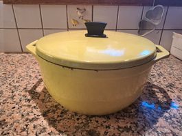 Gusseisen Bräter von Roll  Gelb Email  Topf 22cm Schweiz