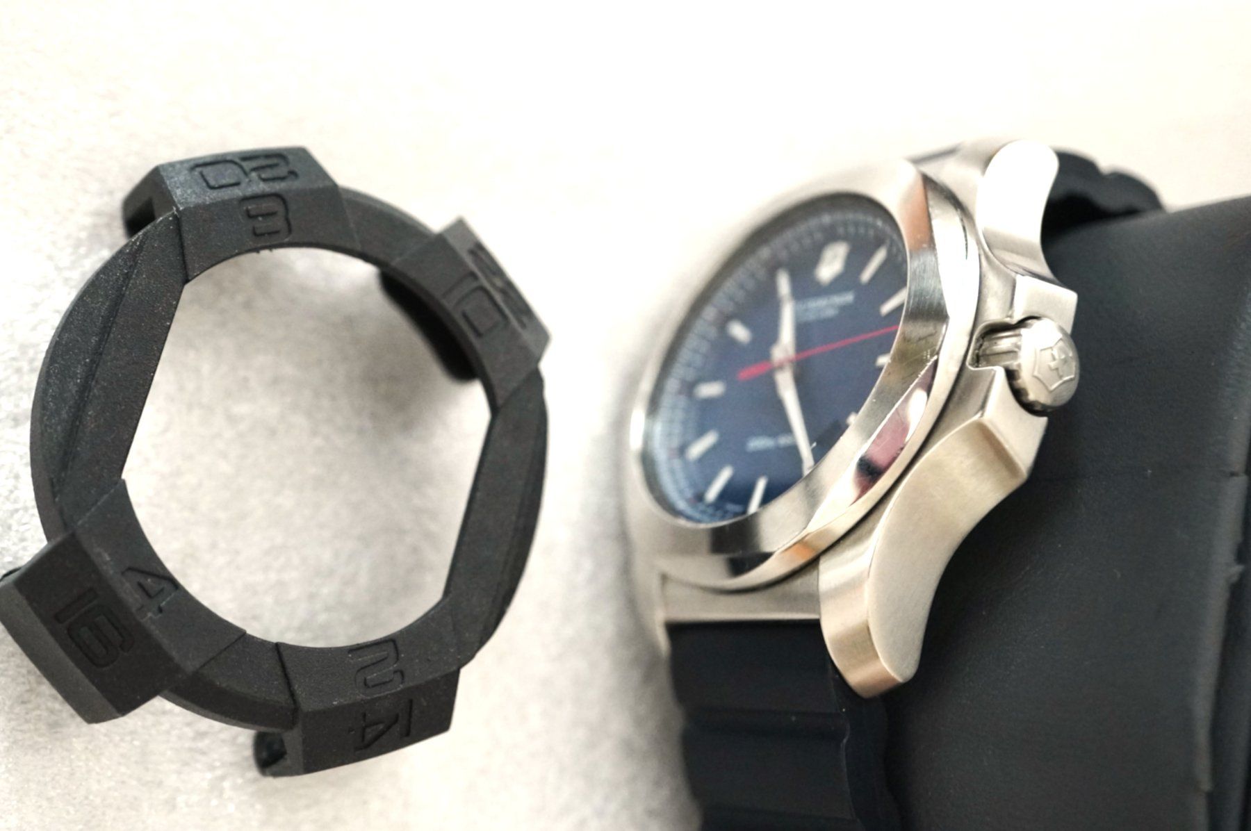 Victorinox Orologi: Viktorinox I.N.O.X. Quartz – Usato da Worb venduto da worb01 3