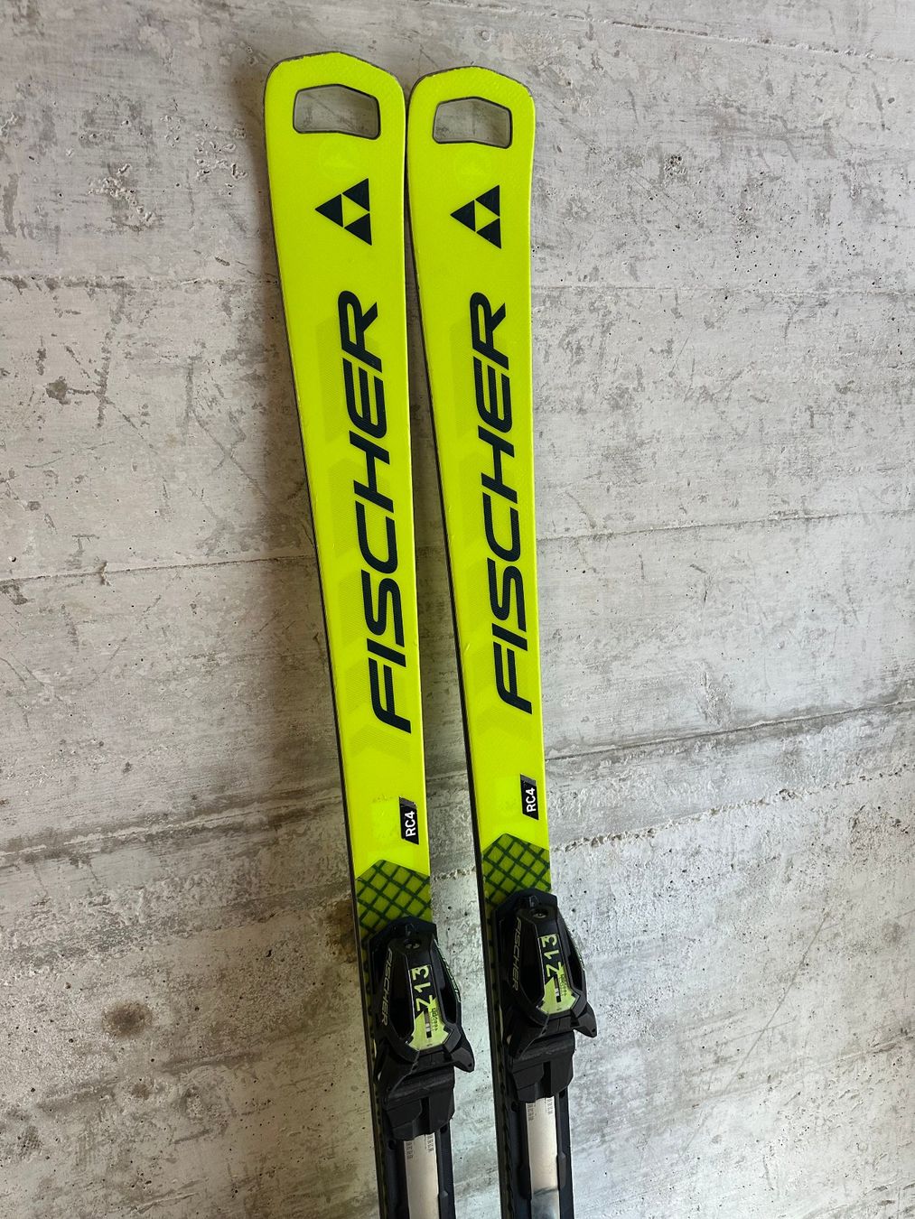 Fischer Skis: Fischer RC4 CT Top Ski 165CM 24/25 – D'occasion à Emmenbrücke par karkarkar 1