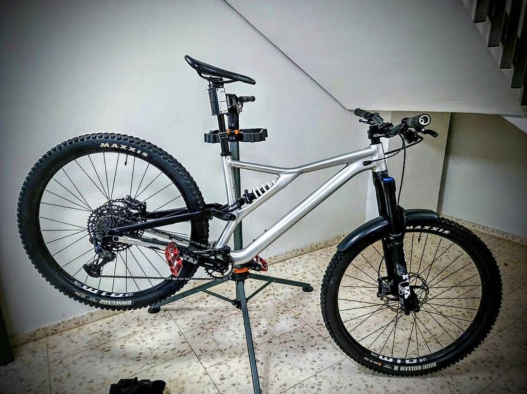 Biciclette: Specialized Stumpjumper EVO S3 – Usato da Zürich venduto da Huevosrevueltos