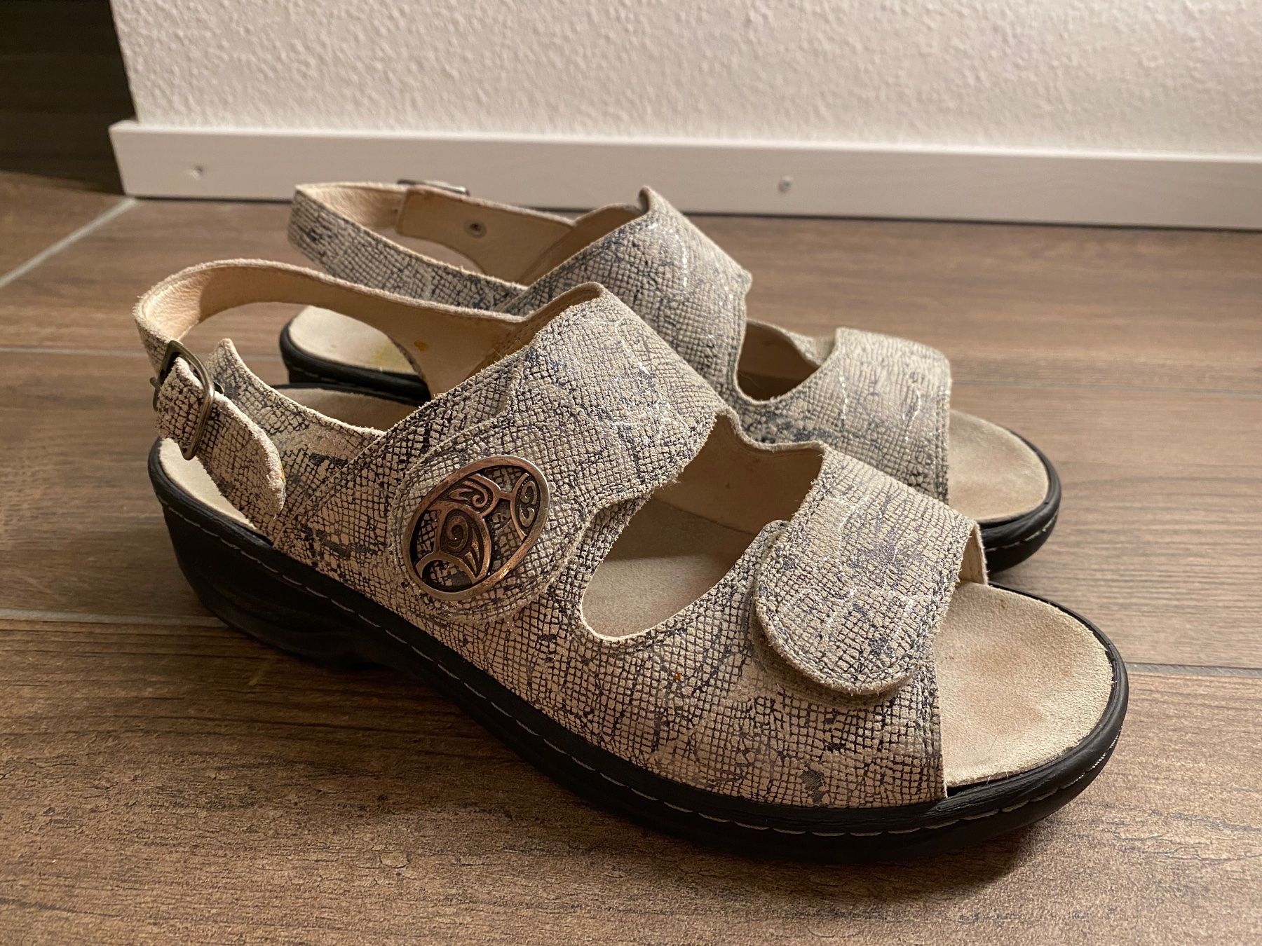 Fidelio Scarpe da donna: Fidelio Sandalen Leder grau Gr. 39 – Usato da Pratteln venduto da a23_j2gs