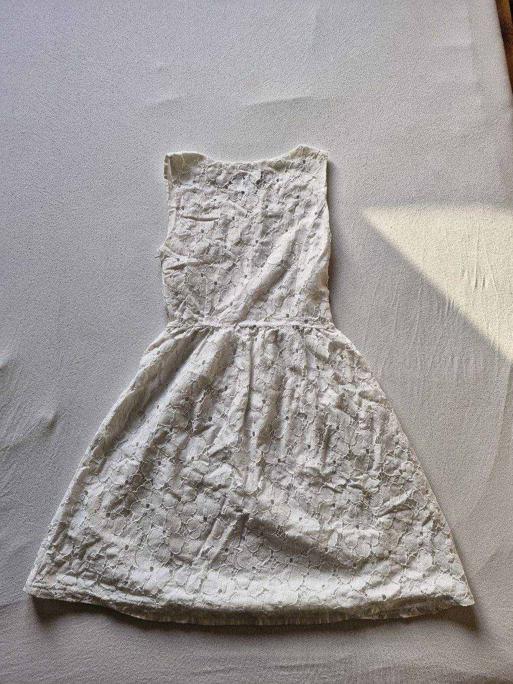 Kleider: Kleis weiss von Minimum Gr 43 – Gebraucht aus Langnau am Albis von roc_58qq 1