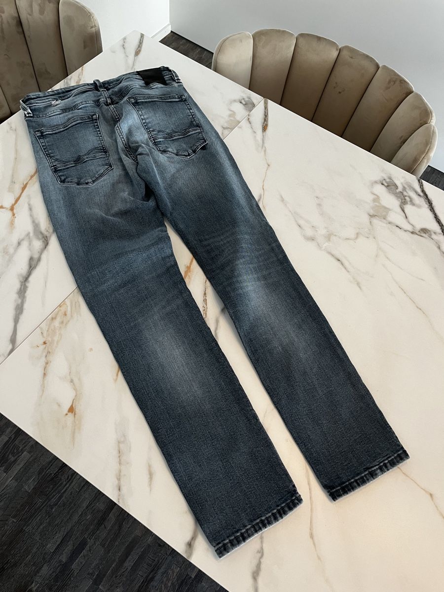 Jack & Jones Pantaloni: Jack & Jones Jeans Grösse 29/32 – Usato da Bäch SZ venduto da Olivier_Sales 1