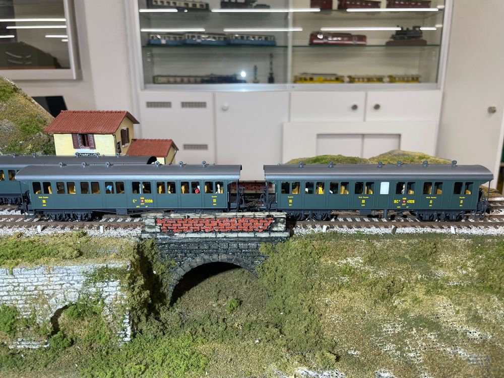 Modelleisenbahnen: SMF, SBB, 3er Wagenset mit Finish, Gleich -oder Wechselstrom – Neu (gemäss Beschreibung) aus Hofstetten ZH von kroki66 2