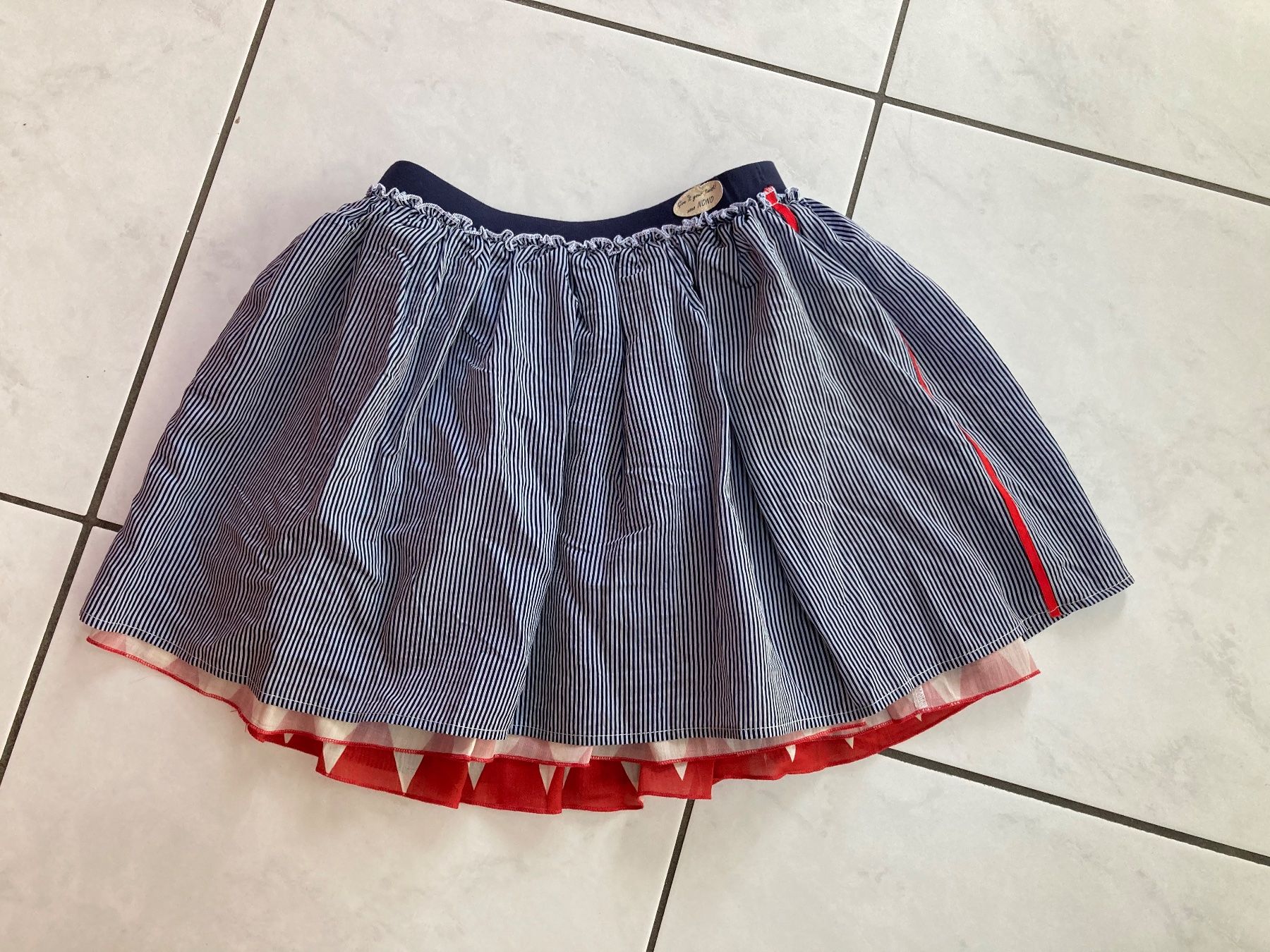 Robes et jupes: NONO JUPE 13/14ans – Neuf (Voir description) à domdidier par picolo99 1