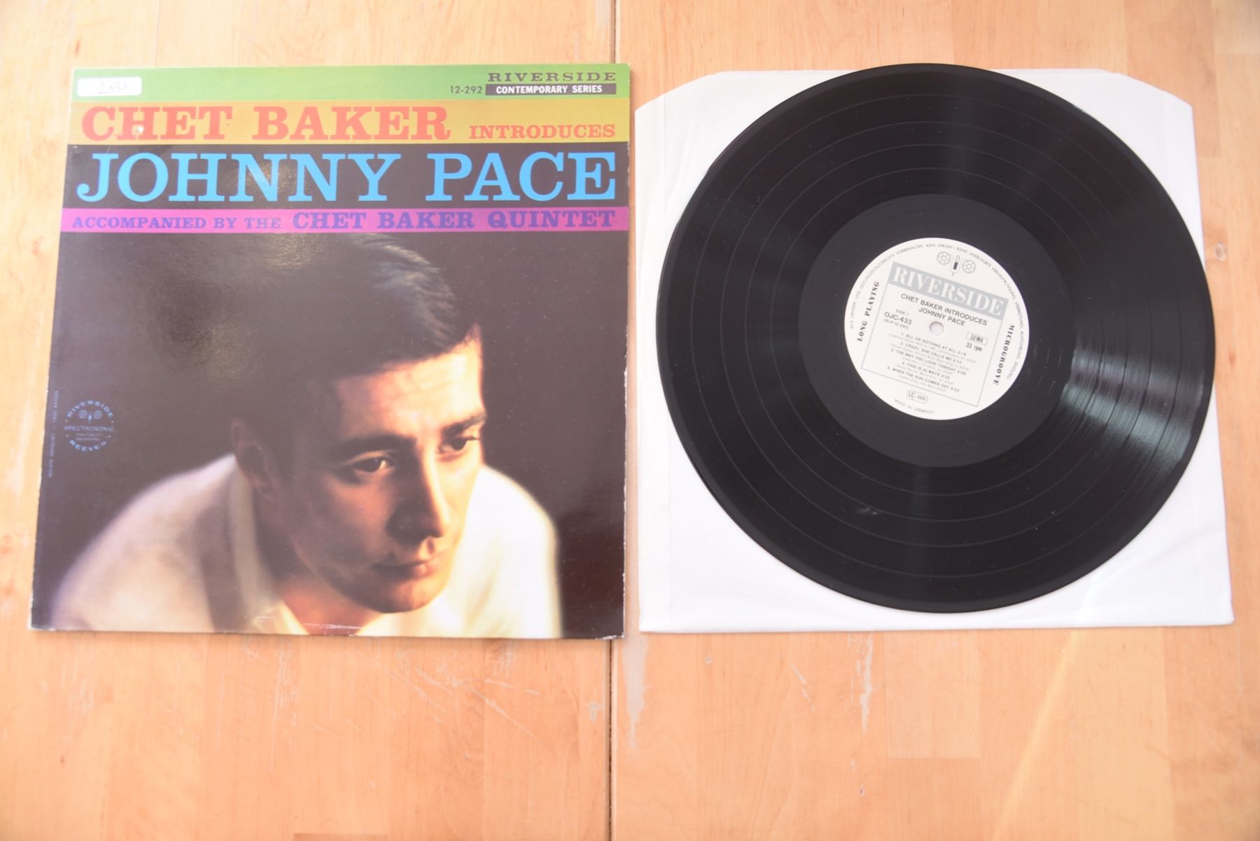 Schallplatten: Chet Baker introduces Johnny Pace – Gebraucht aus Frenkendorf von