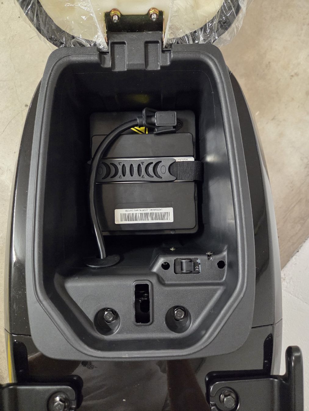 Elektromobile: NEU / OVP Elektroroller / E-Roller – Neu und originalverpackt aus Muttenz von Chnulleri1984 5